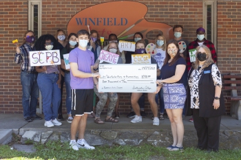 SC Philanthropy Board presenting grant check